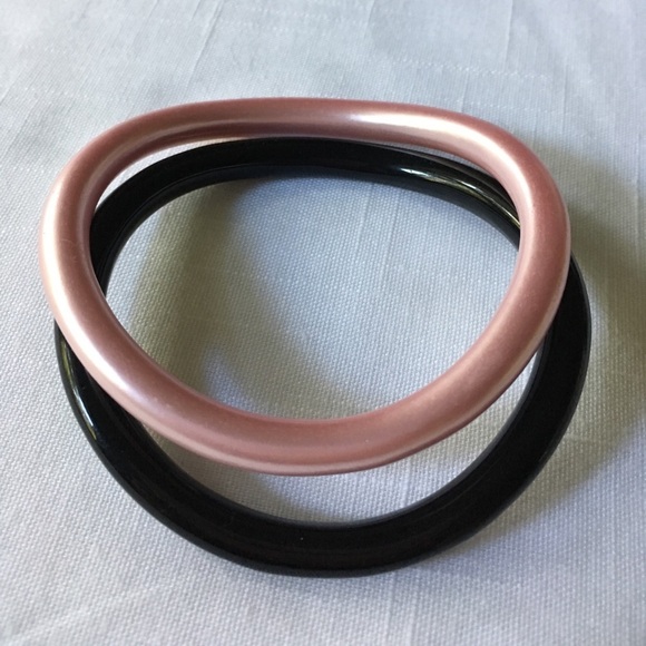 Wavy Bangles Pair - Picture 5 of 7